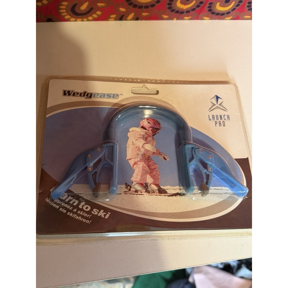 Wedgease‎ Launch Pad Learn To Ski Easy Clip Secure System for Children/Kids
